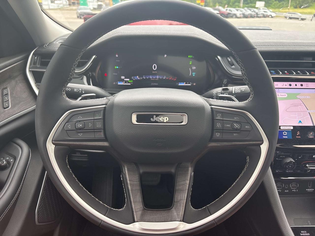2023 Jeep Grand Cherokee  Photo