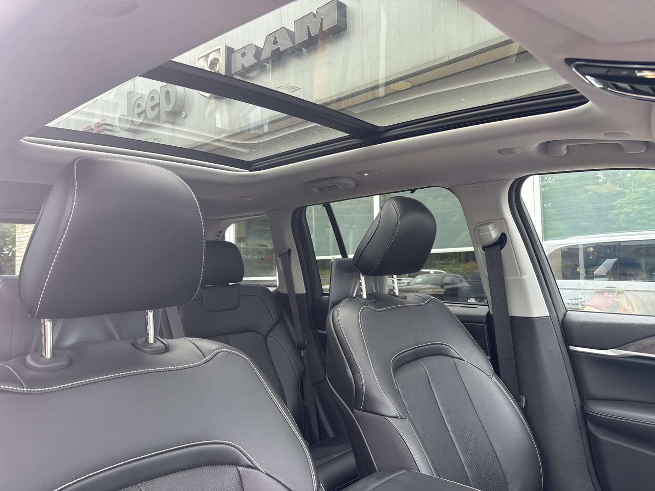 2023 Jeep Grand Cherokee  Photo