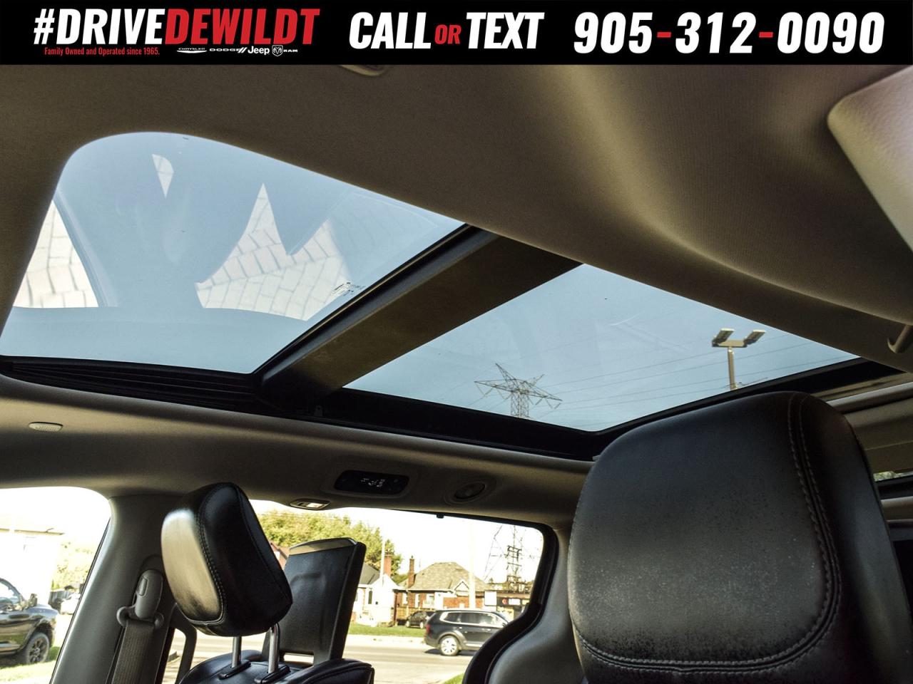 2017 Chrysler Pacifica LIMITED   THEATER GROUP   ADVANCED SAFETY GRP Photo