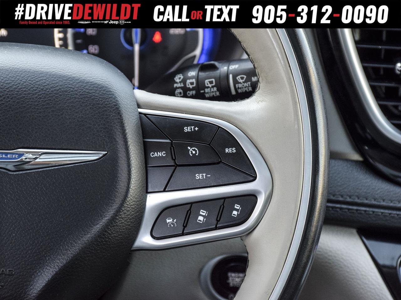 2017 Chrysler Pacifica LIMITED   THEATER GROUP   ADVANCED SAFETY GRP Photo