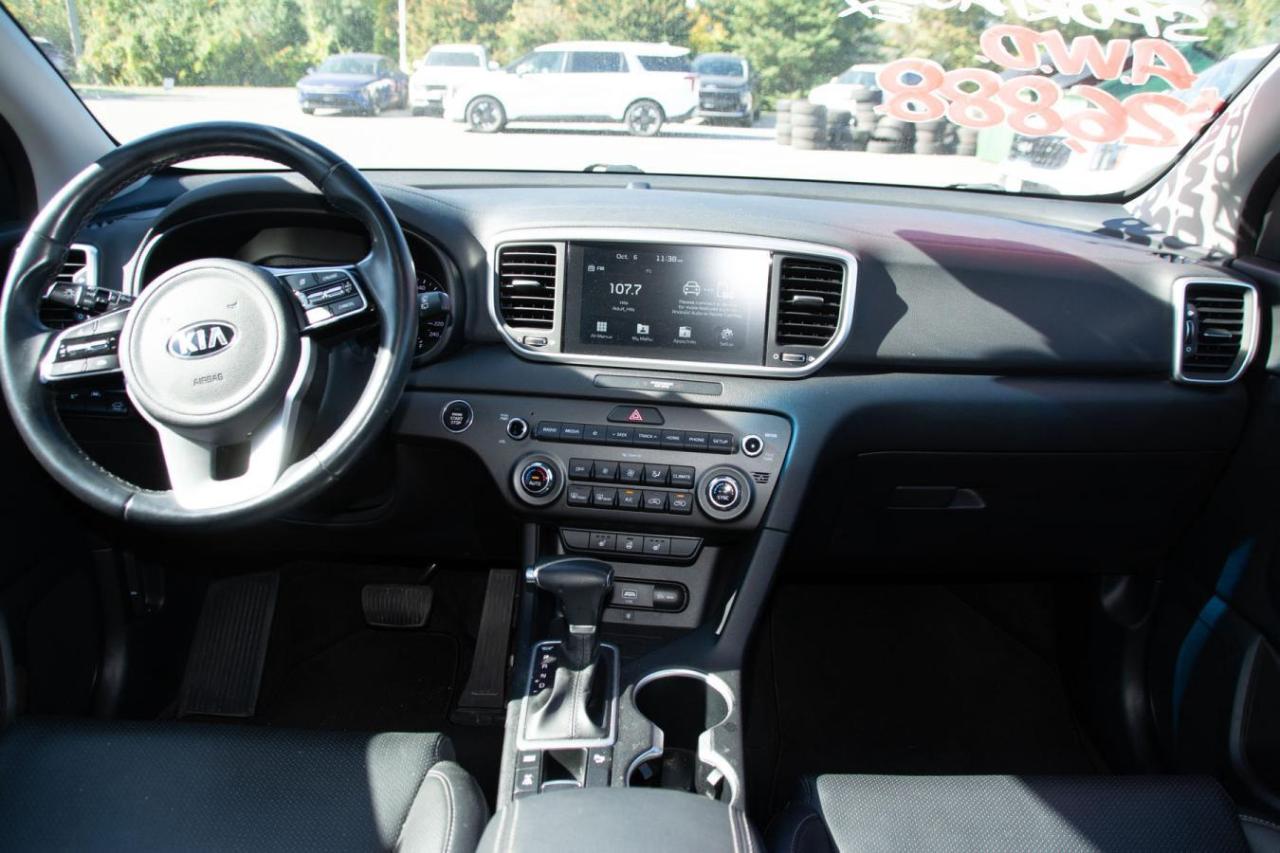 2021 Kia Sportage EX Photo