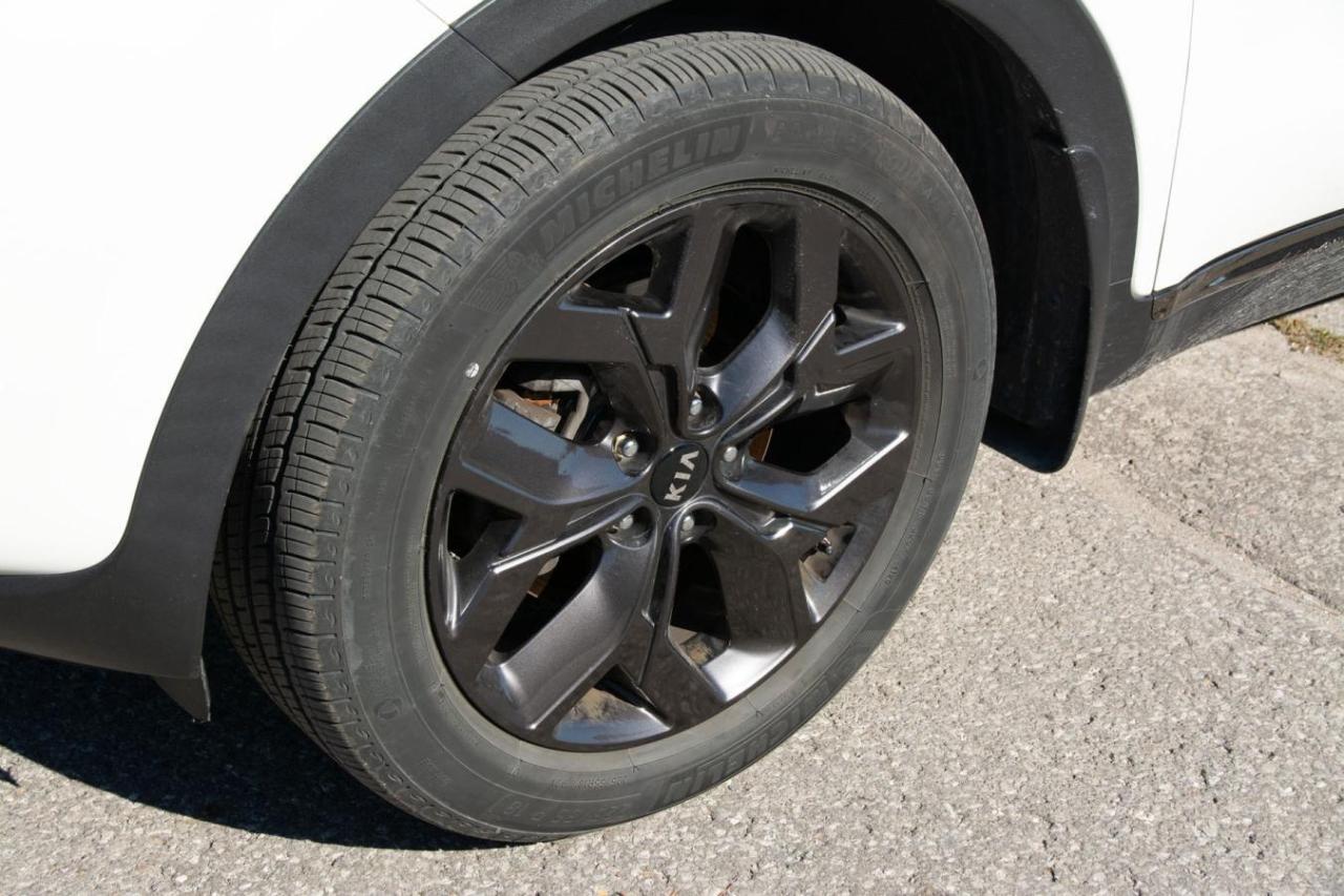 2021 Kia Sportage EX Photo