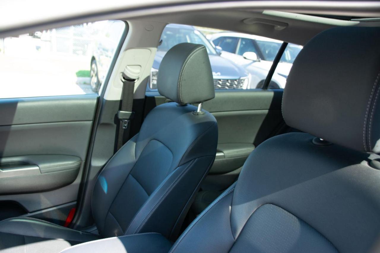 2021 Kia Sportage EX Photo