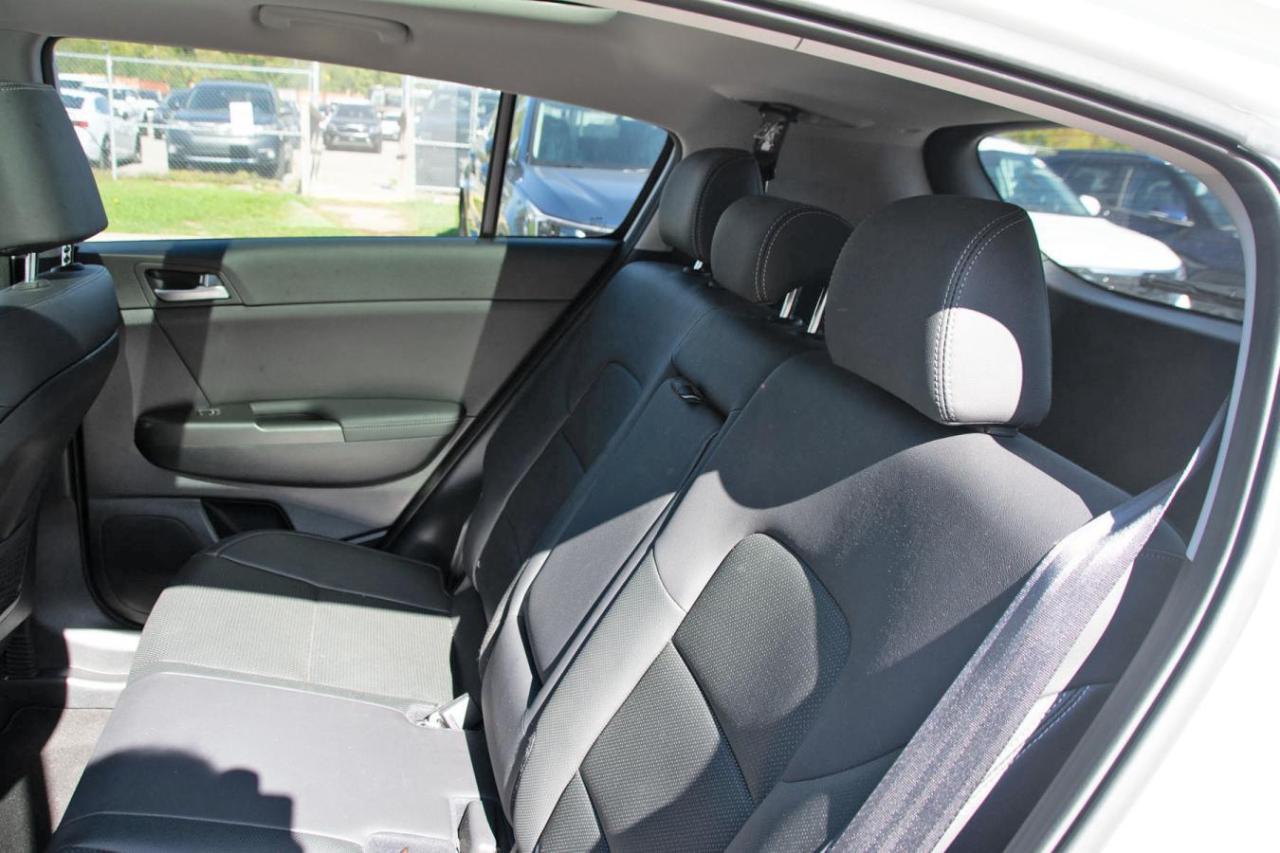 2021 Kia Sportage EX Photo