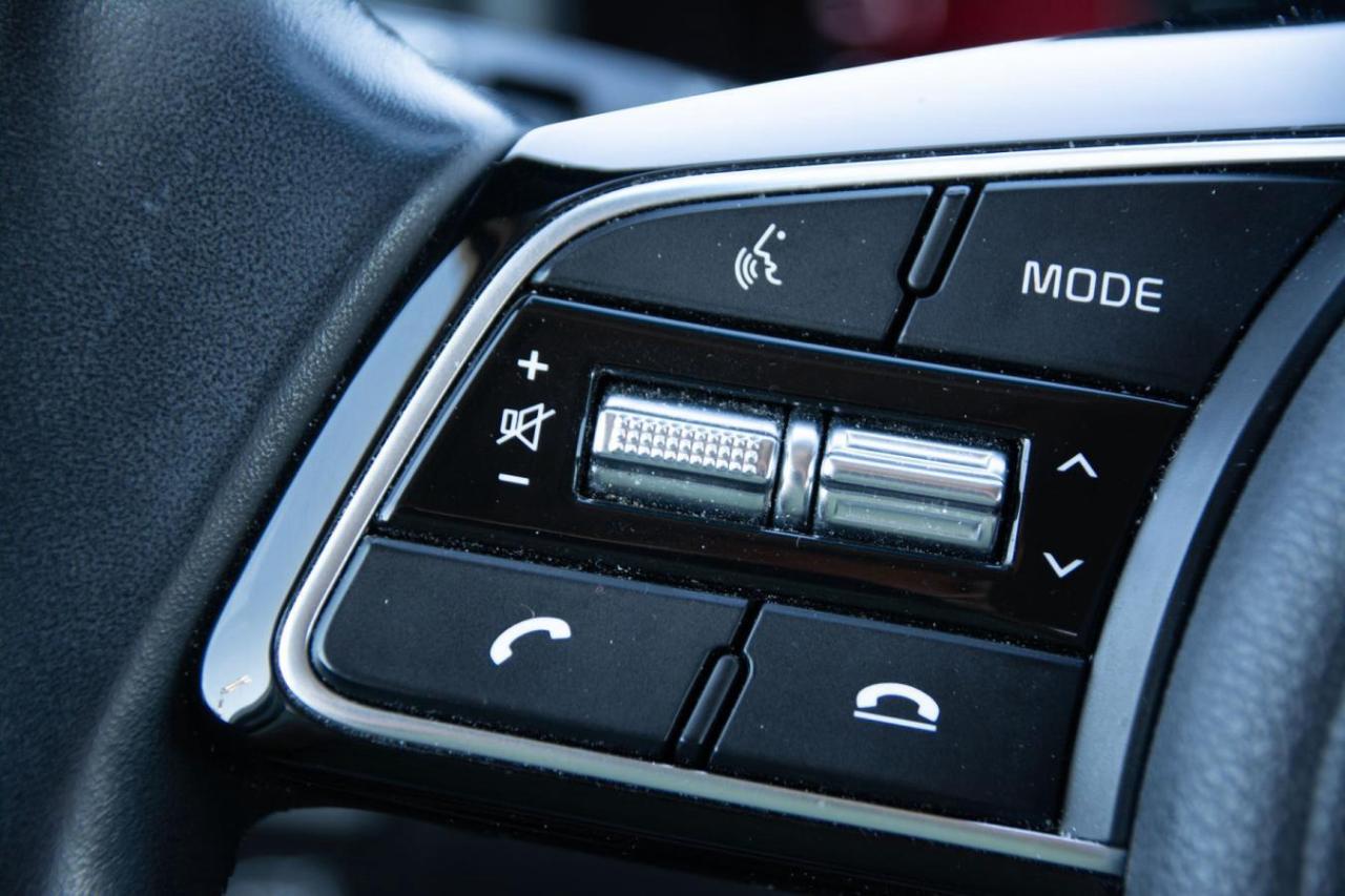 2021 Kia Sportage EX Photo