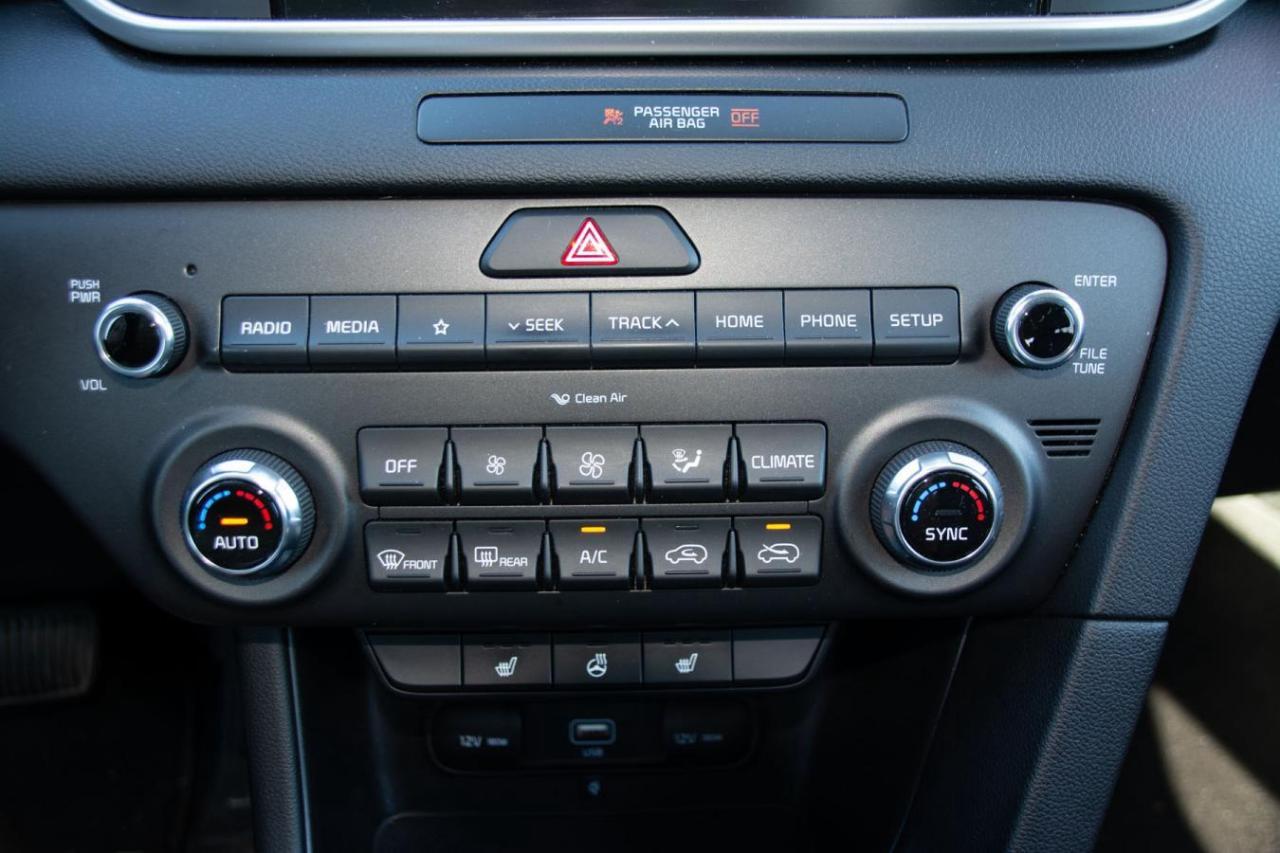 2021 Kia Sportage EX Photo