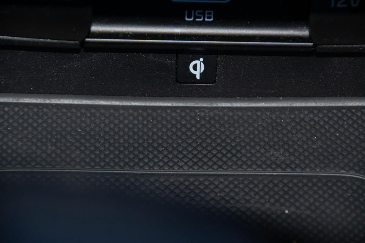 2021 Kia Sportage EX Photo