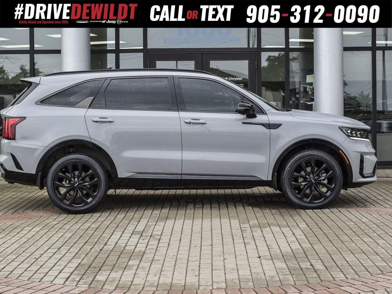 2023 Kia Sorento SX   ALL WHEEL DRIVE   BLACK LEATHER Photo