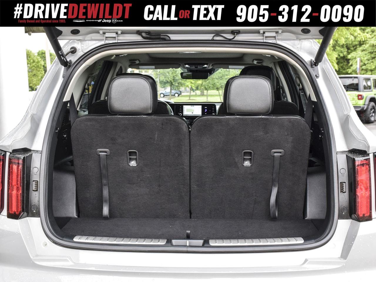 2023 Kia Sorento SX   ALL WHEEL DRIVE   BLACK LEATHER Photo