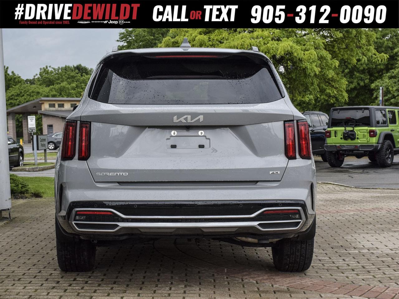 2023 Kia Sorento SX   ALL WHEEL DRIVE   BLACK LEATHER Photo