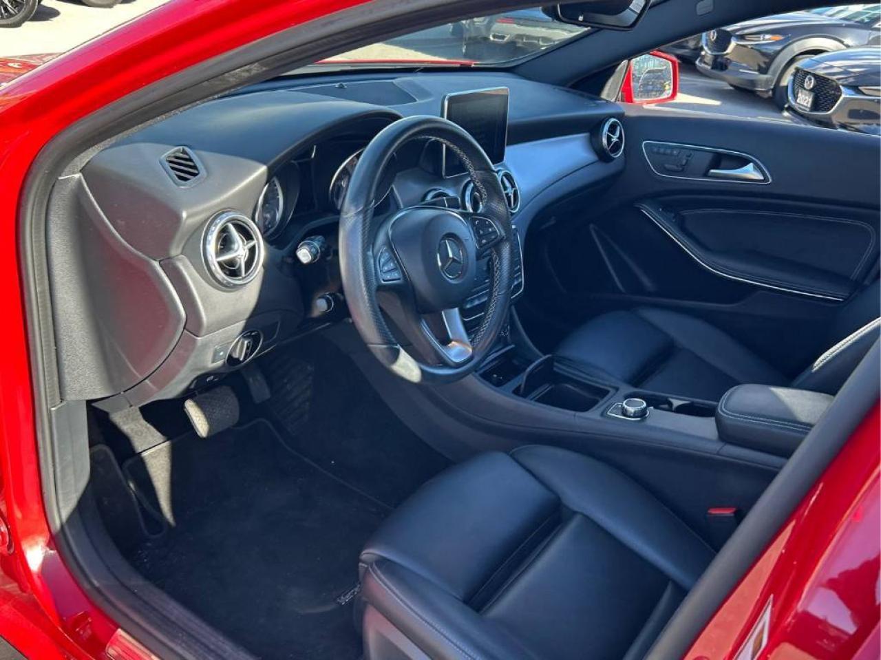 2016 Mercedes-Benz GLA GLA 250 BLACK LEATHER INTERIOR! Photo