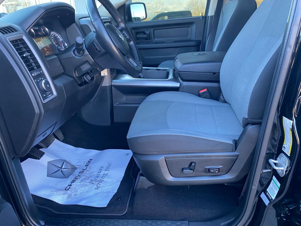 2023 RAM 1500 Classic TRADESMAN Photo