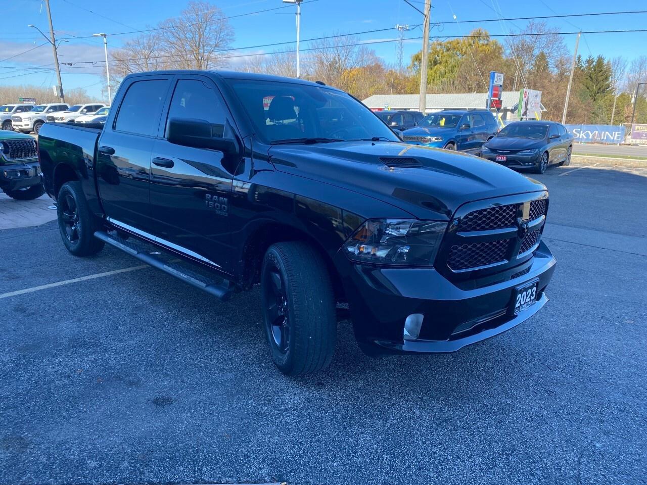 2023 RAM 1500 Classic Express 4x4 Crew Cab 5'7 Box Photo
