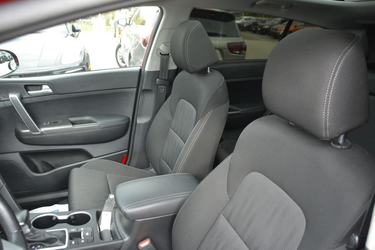 2022 Kia Sportage EX Photo