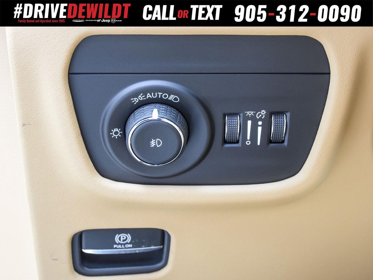 2025 Jeep Grand Cherokee SUMMIT RESERVE   DEMO   NEW CAR RATES Photo