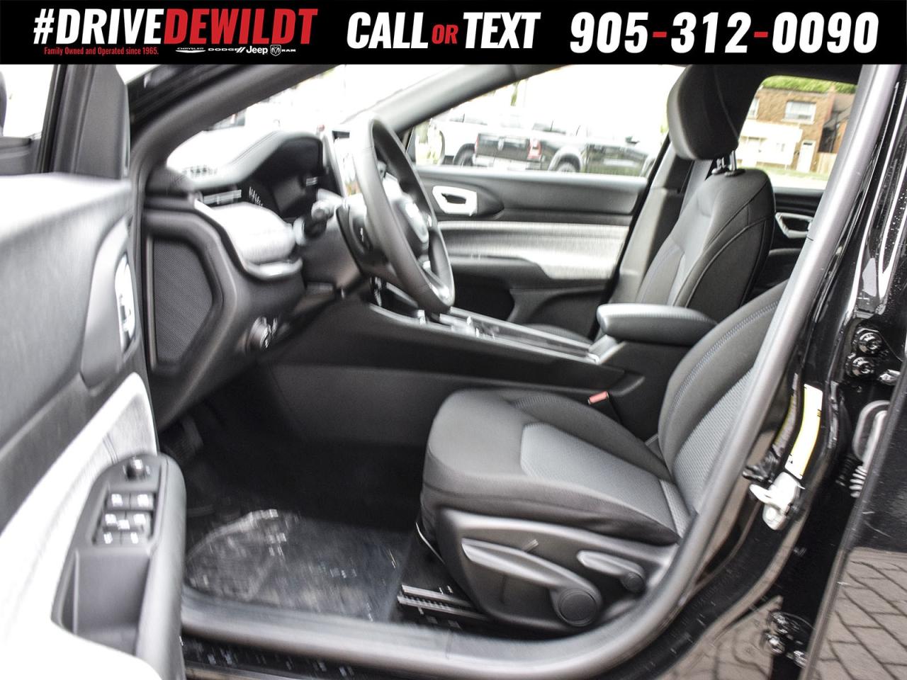 2025 Jeep Compass SPORT   NEW CAR RATES   BRAND NEW Photo