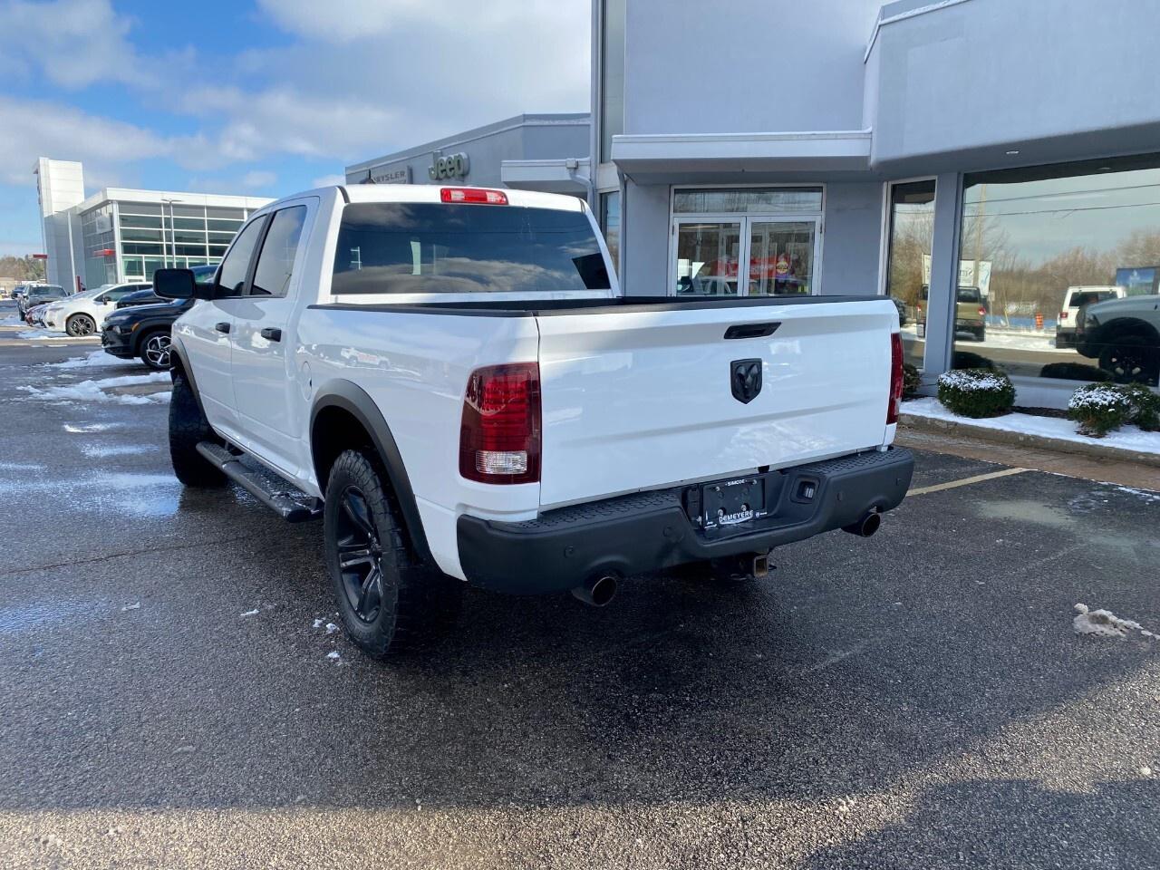 2023 RAM 1500 Classic Warlock 4x4 Crew Cab 5'7 Box Photo2