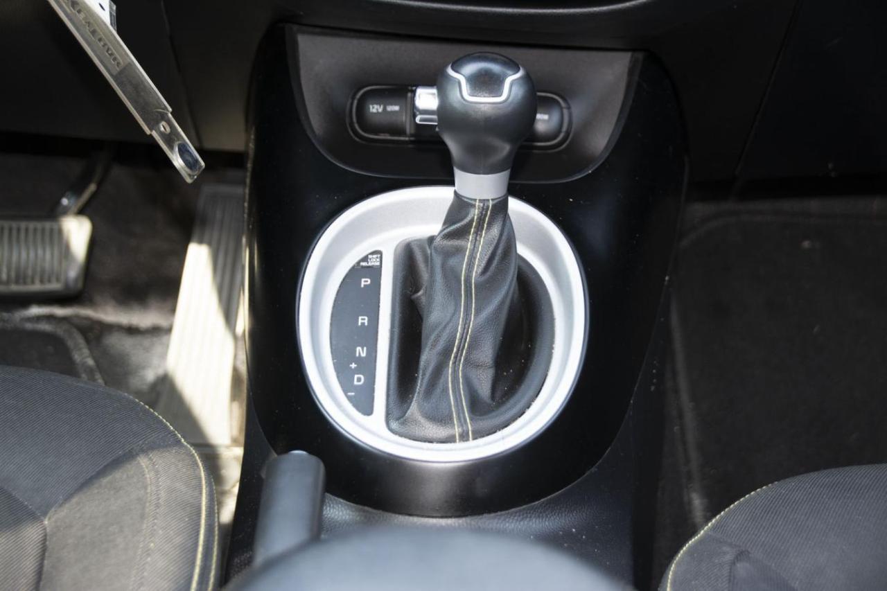 2016 Kia Soul SOUL PLUS Photo