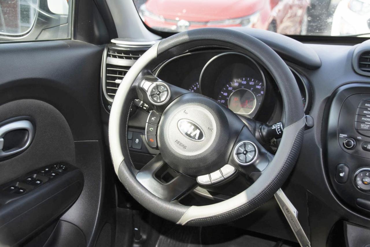 2016 Kia Soul SOUL PLUS Photo