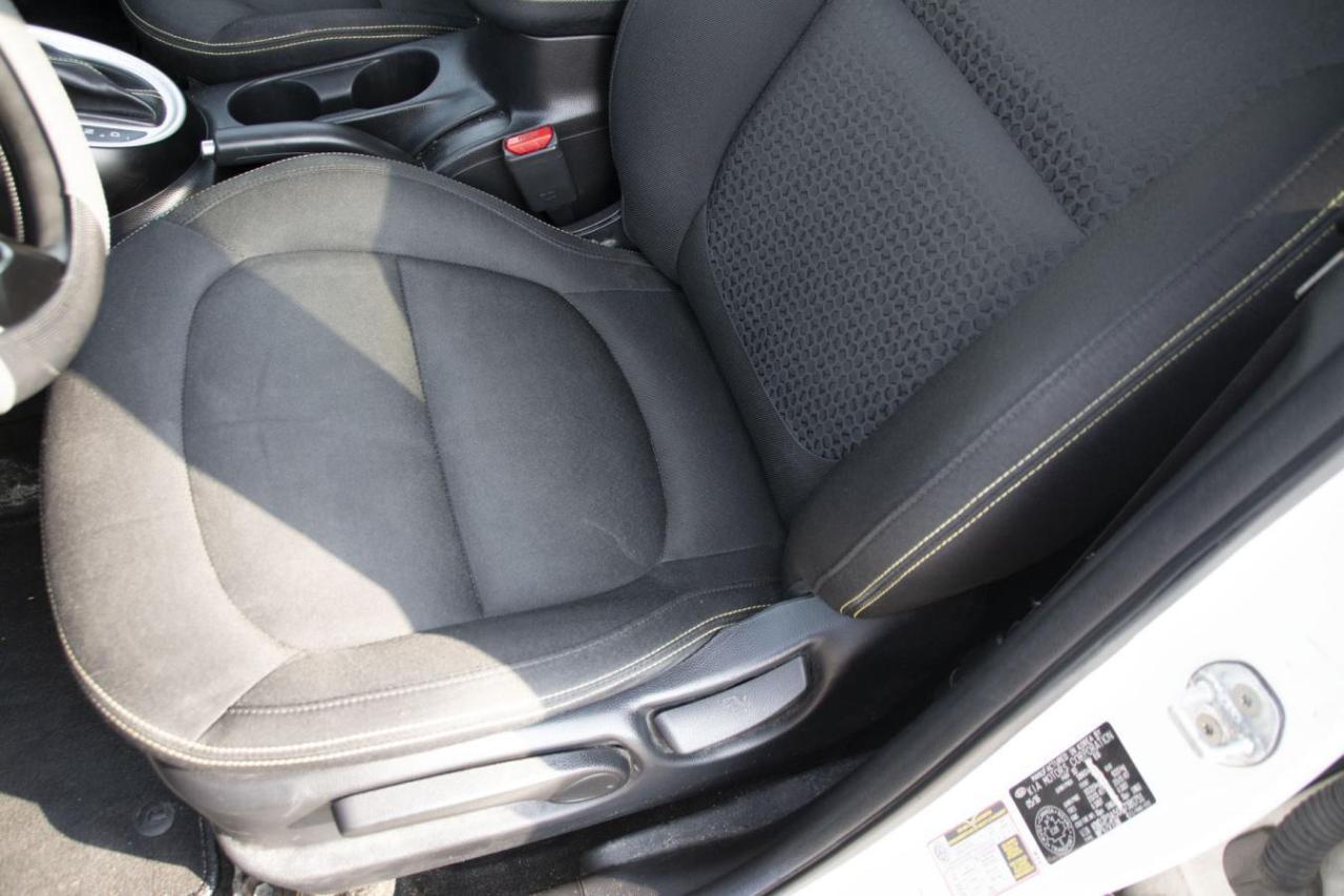 2016 Kia Soul SOUL PLUS Photo