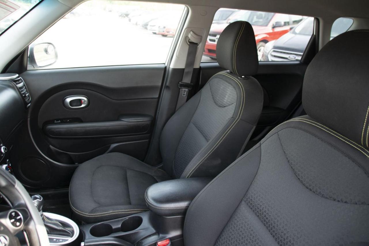 2016 Kia Soul SOUL PLUS Photo