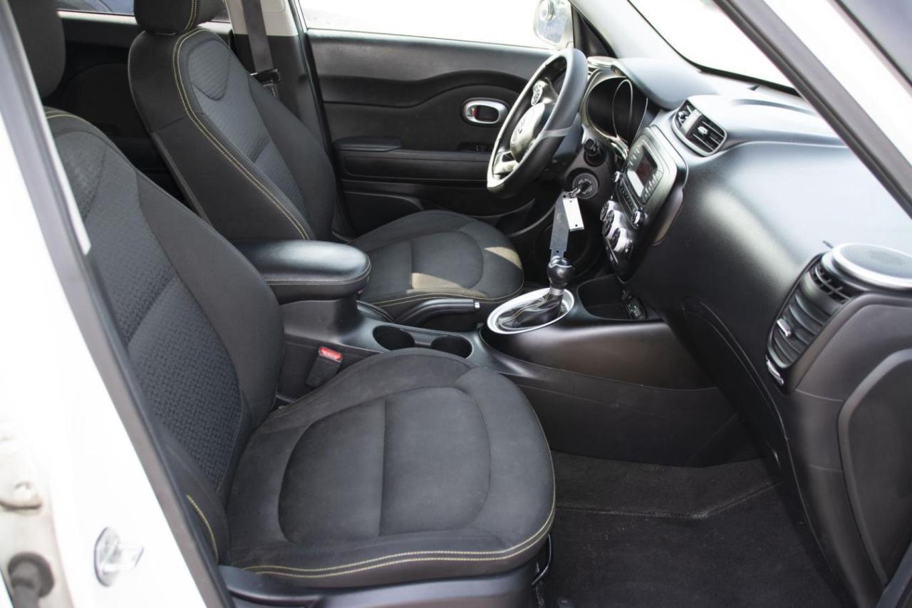 2016 Kia Soul SOUL PLUS Photo