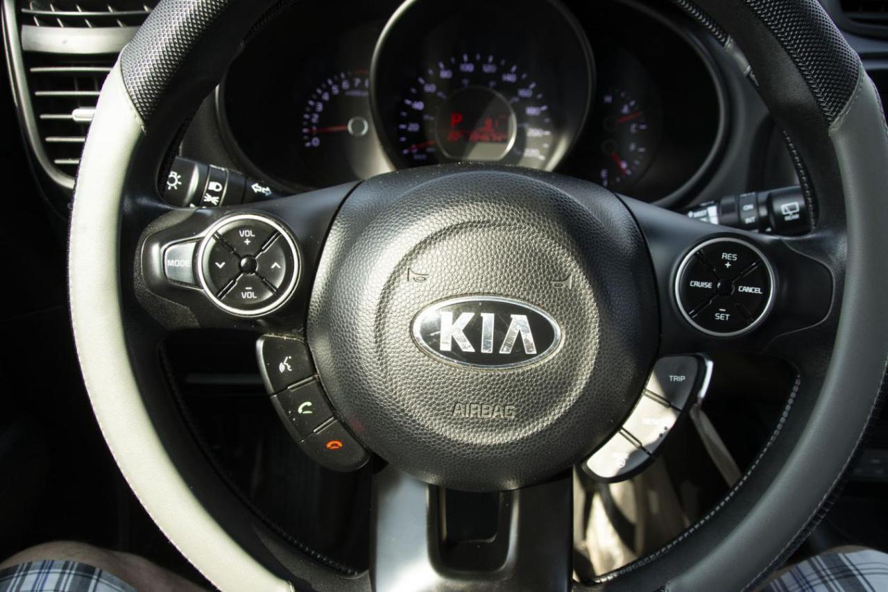 2016 Kia Soul SOUL PLUS Photo