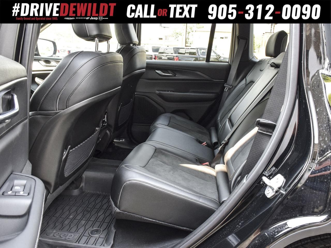 2025 Jeep Grand Cherokee ALTITUDE   DEALER DEMO   NEW CAR INCENTIVES Photo