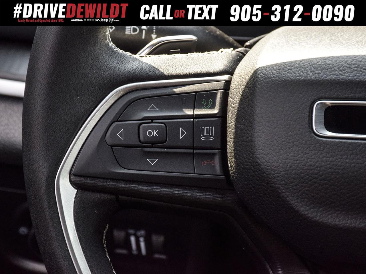 2025 Jeep Grand Cherokee ALTITUDE   DEALER DEMO   NEW CAR INCENTIVES Photo