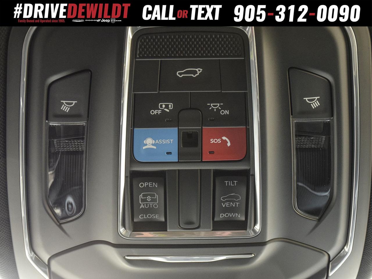 2025 Jeep Grand Cherokee ALTITUDE   DEALER DEMO   NEW CAR INCENTIVES Photo