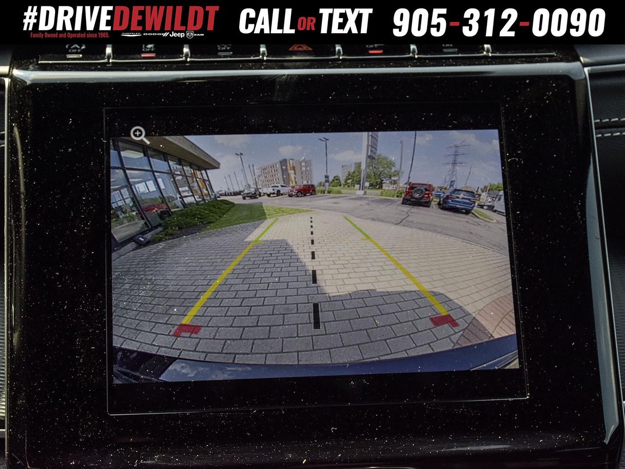 2025 Jeep Grand Cherokee ALTITUDE   DEALER DEMO   NEW CAR INCENTIVES Photo