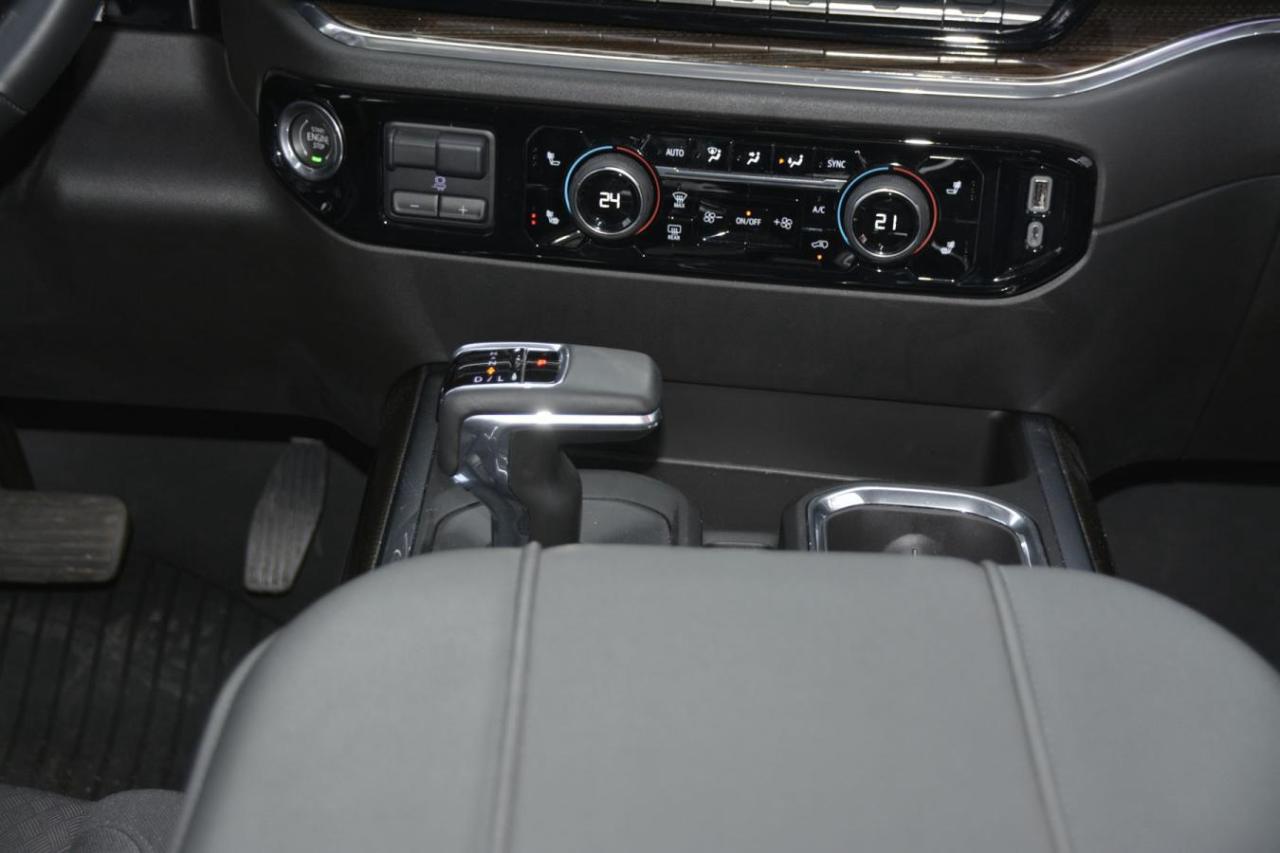 2023 Chevrolet Silverado 1500 RST Photo