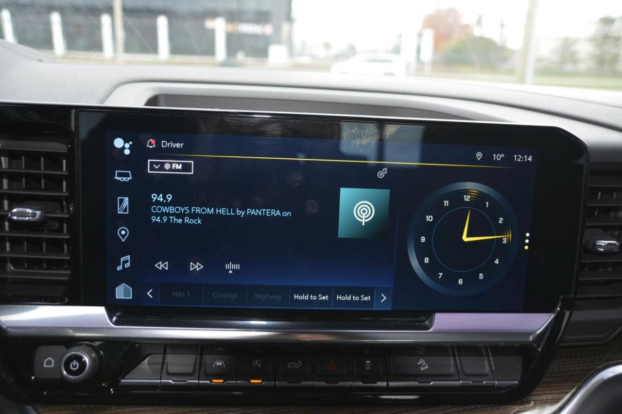 2023 Chevrolet Silverado 1500 RST Photo