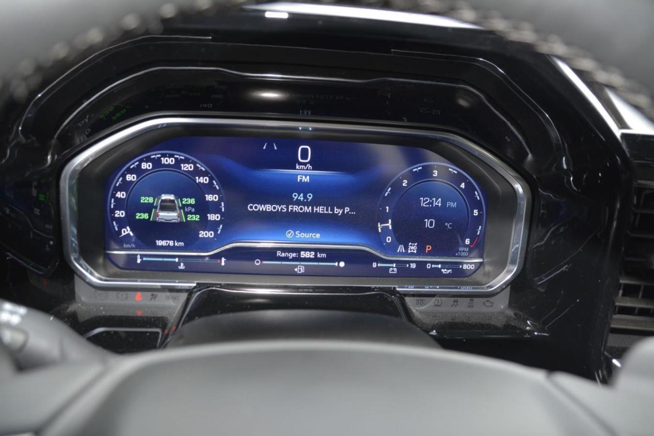 2023 Chevrolet Silverado 1500 RST Photo