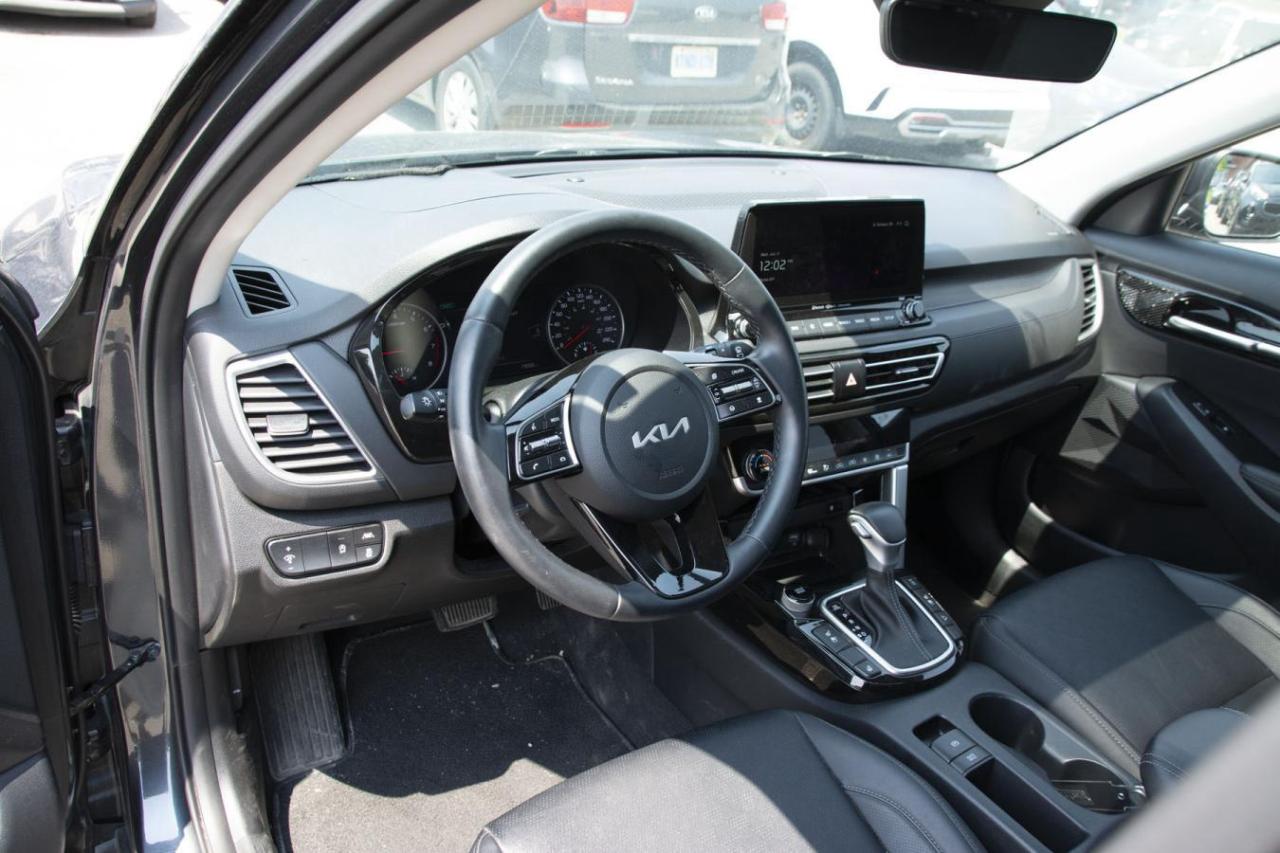 2023 Kia Seltos SELTOS EX Photo