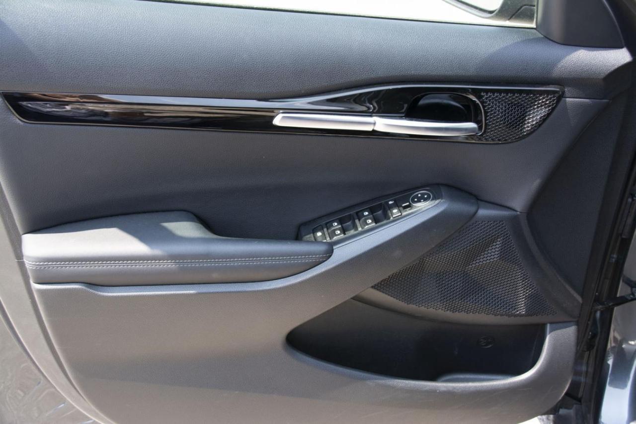 2023 Kia Seltos SELTOS EX Photo