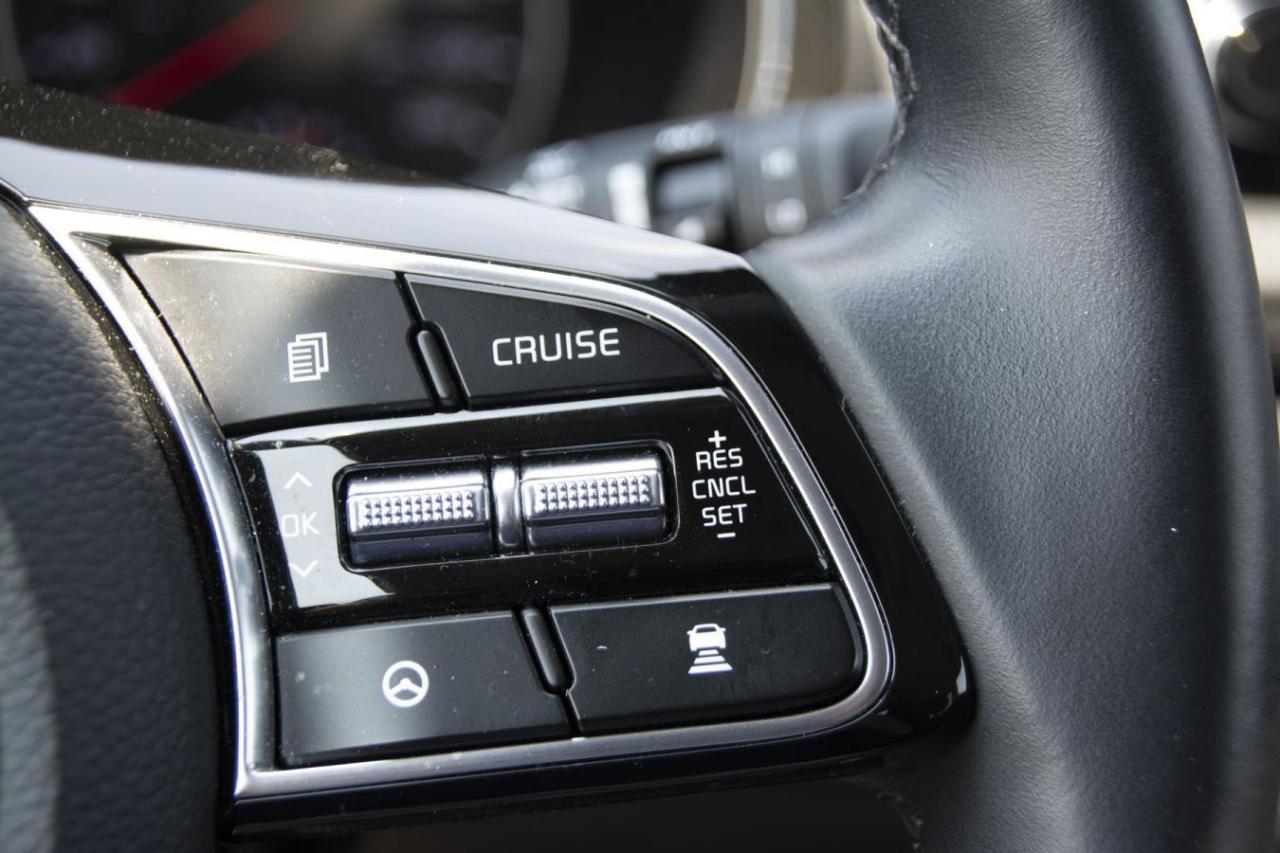 2023 Kia Seltos SELTOS EX Photo