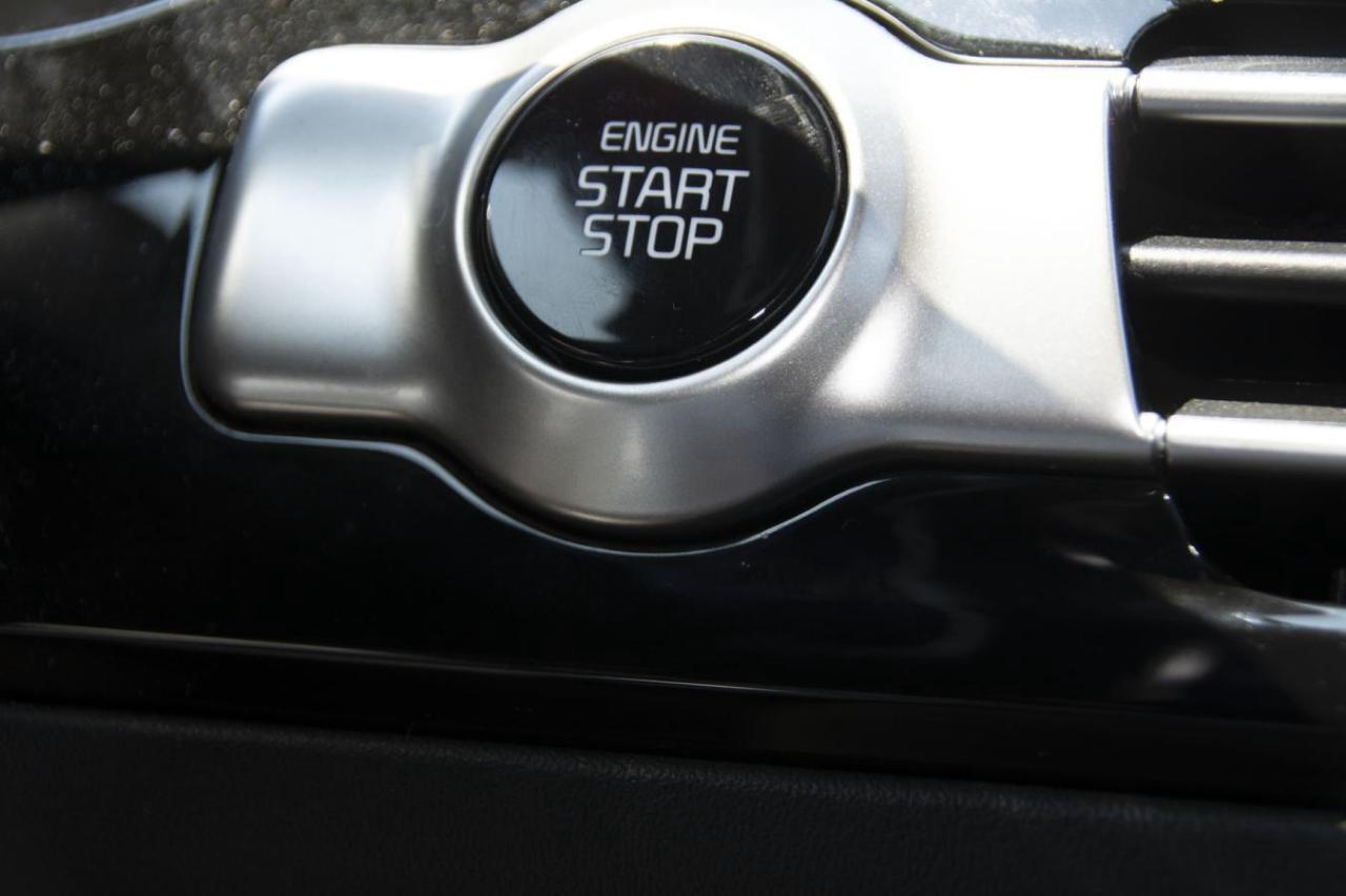 2023 Kia Seltos SELTOS EX Photo