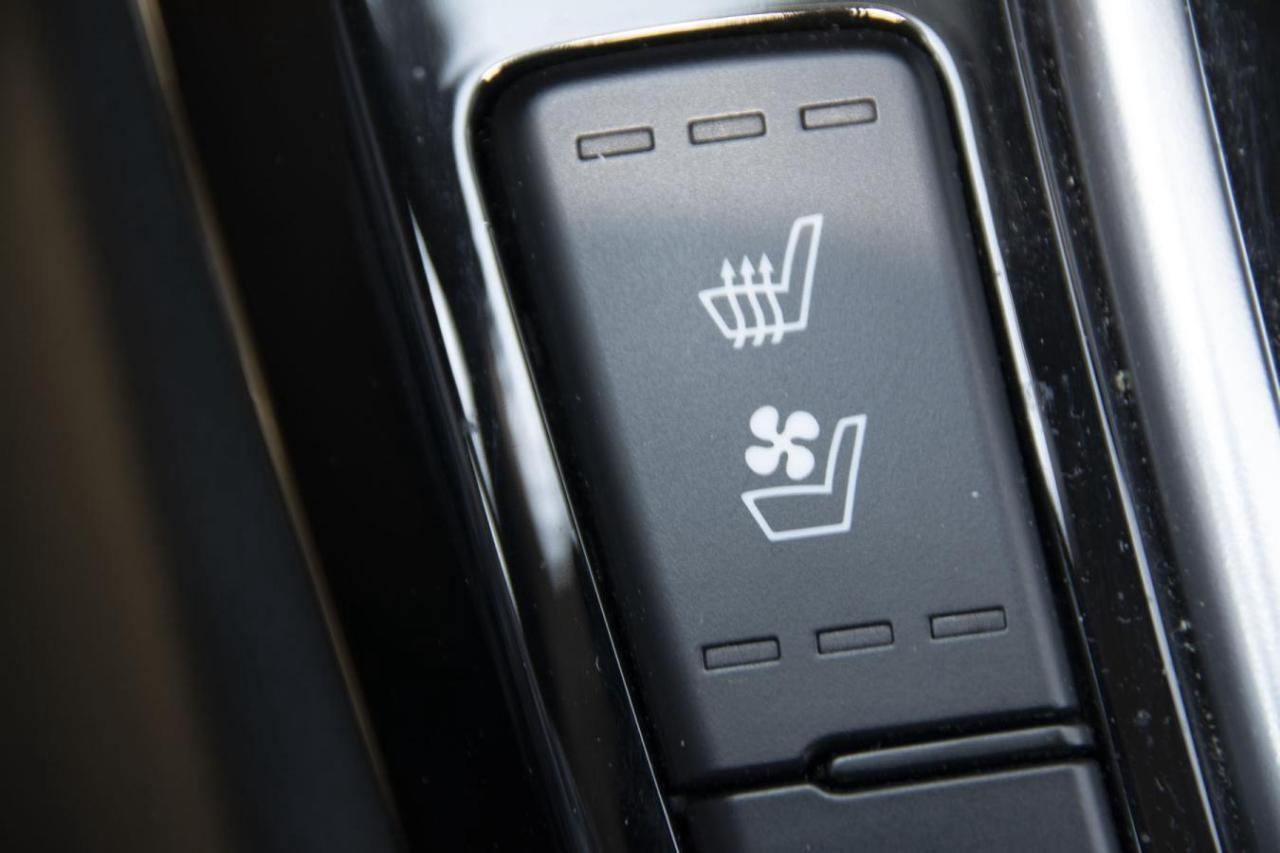 2023 Kia Seltos SELTOS EX Photo