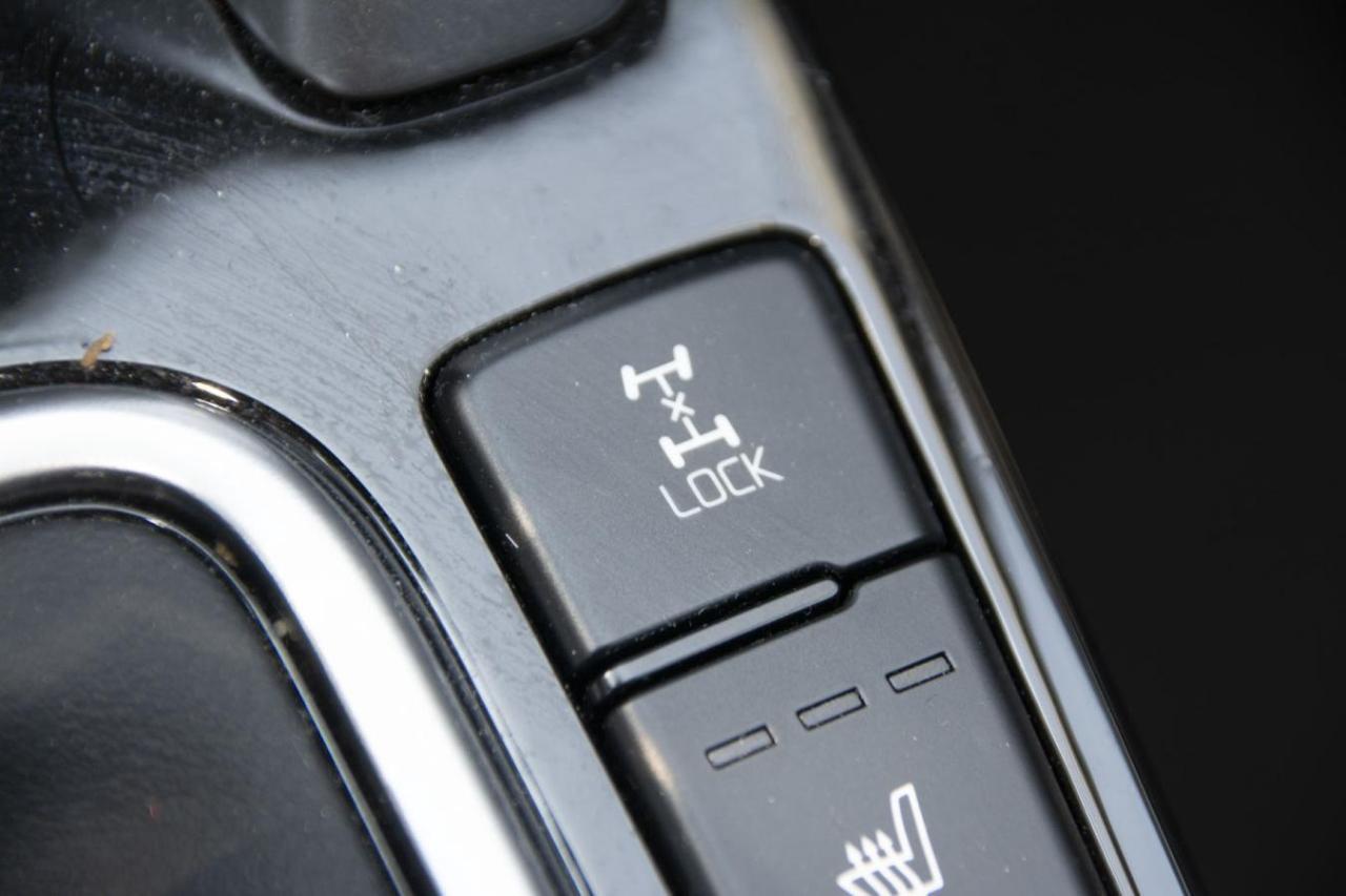 2023 Kia Seltos SELTOS EX Photo