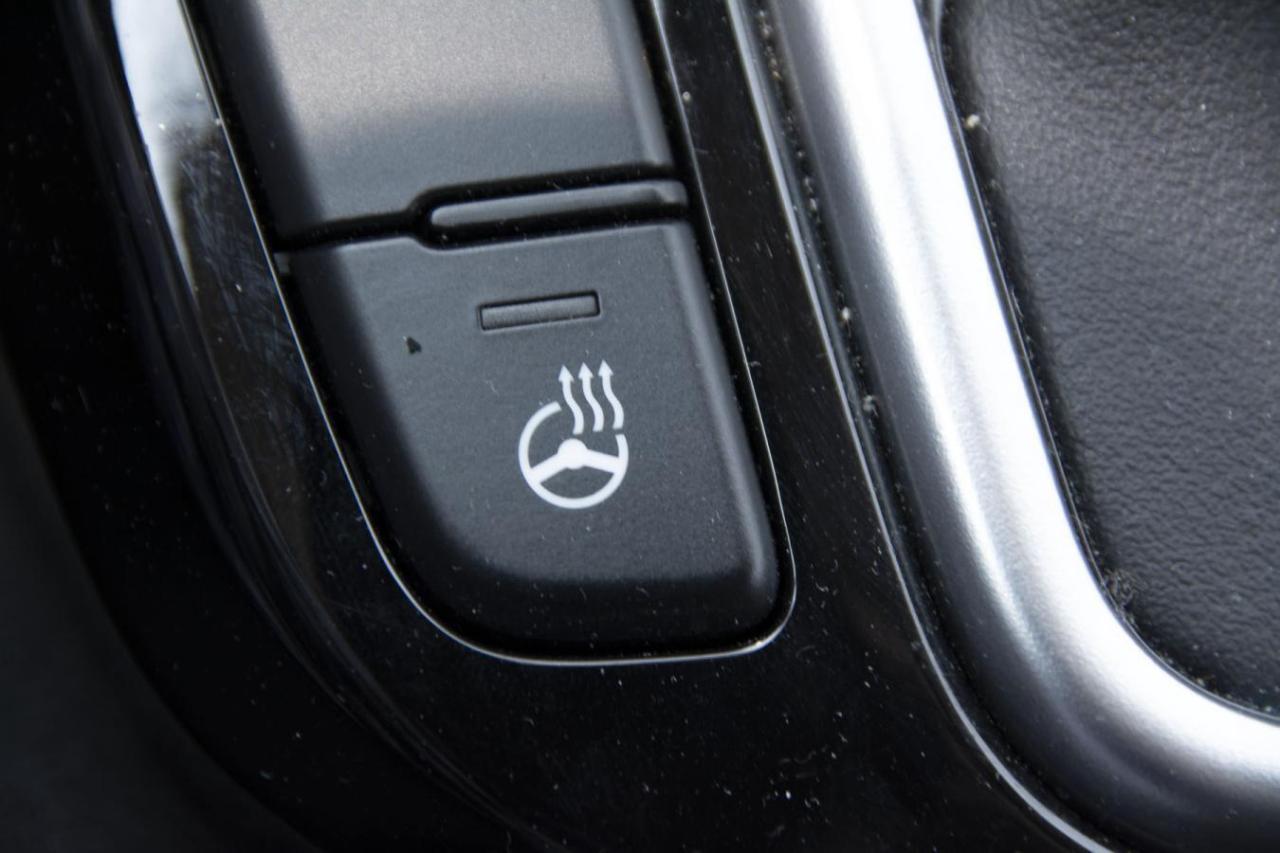 2023 Kia Seltos SELTOS EX Photo