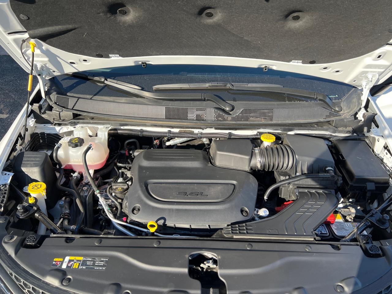 2025 Chrysler Grand Caravan SXT Photo