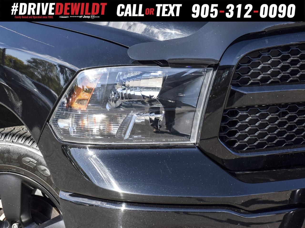 2022 RAM 1500 Classic SLT   LEATHER SEATS   HEATED SEATS + WHEEL Photo2