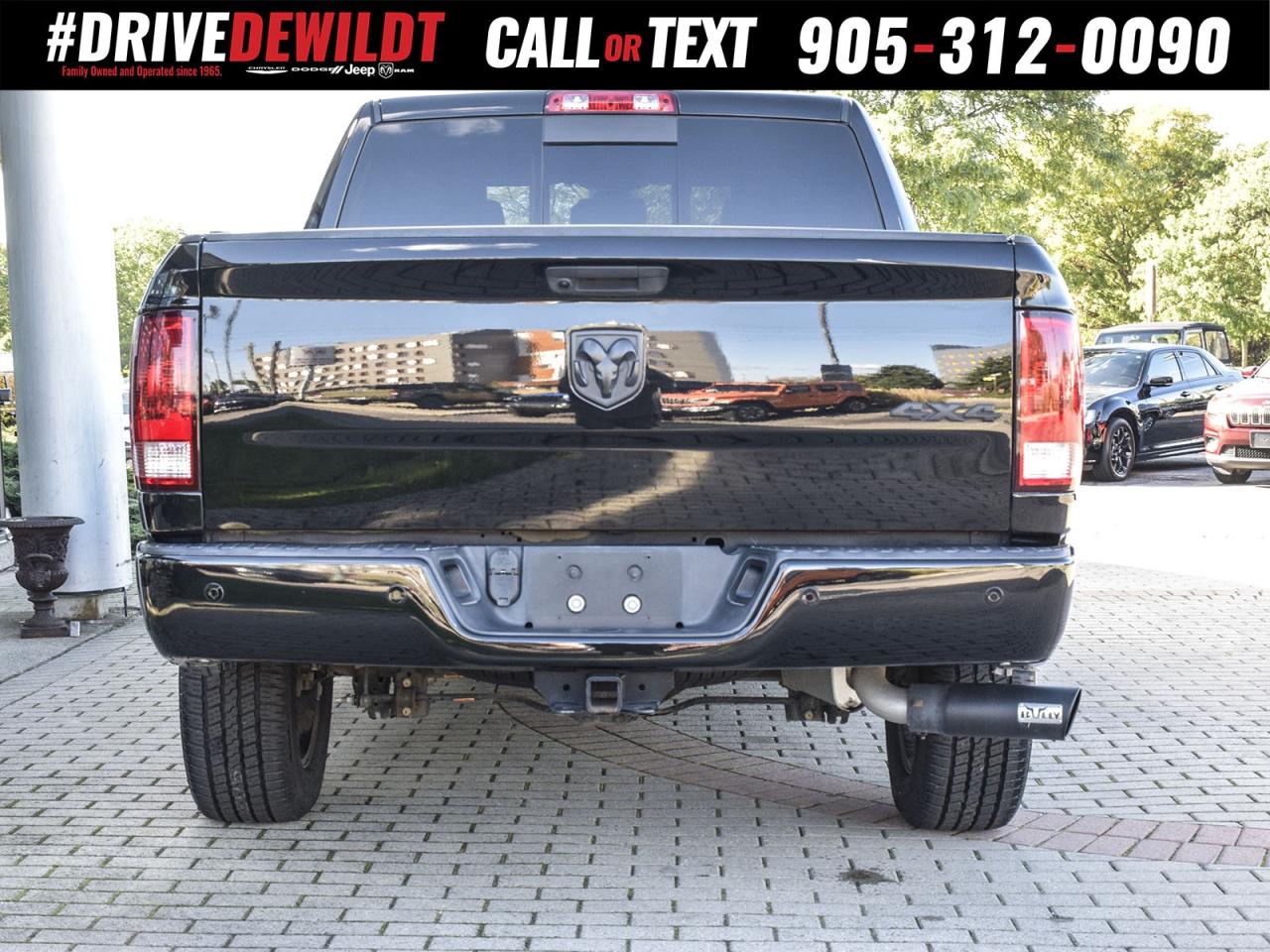 2022 RAM 1500 Classic SLT   LEATHER SEATS   HEATED SEATS + WHEEL Photo