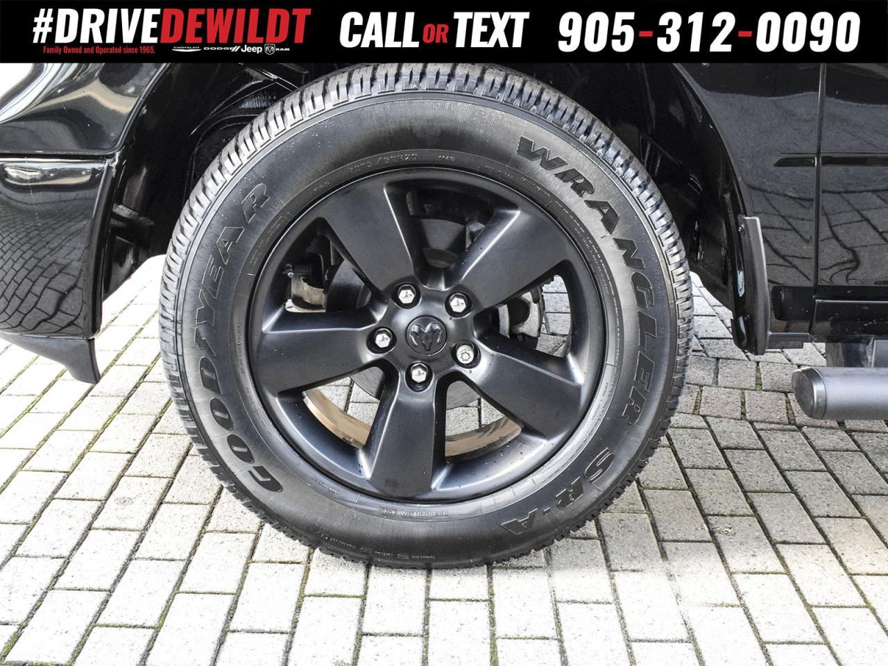 2022 RAM 1500 Classic SLT   LEATHER SEATS   HEATED SEATS + WHEEL Photo