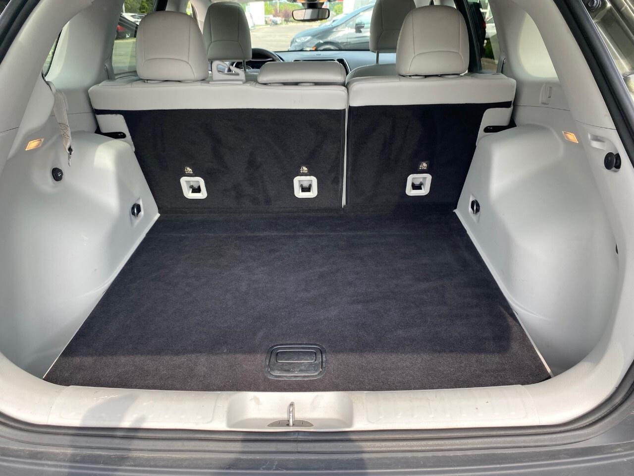 2019 Jeep Cherokee Limited 4X4 Photo