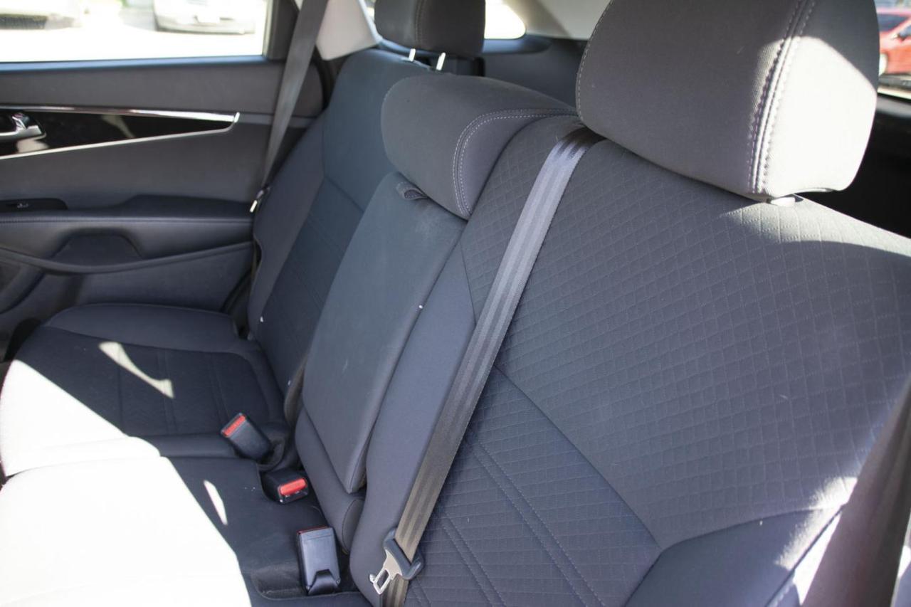 2019 Kia Sorento SORENTO L/LX Photo