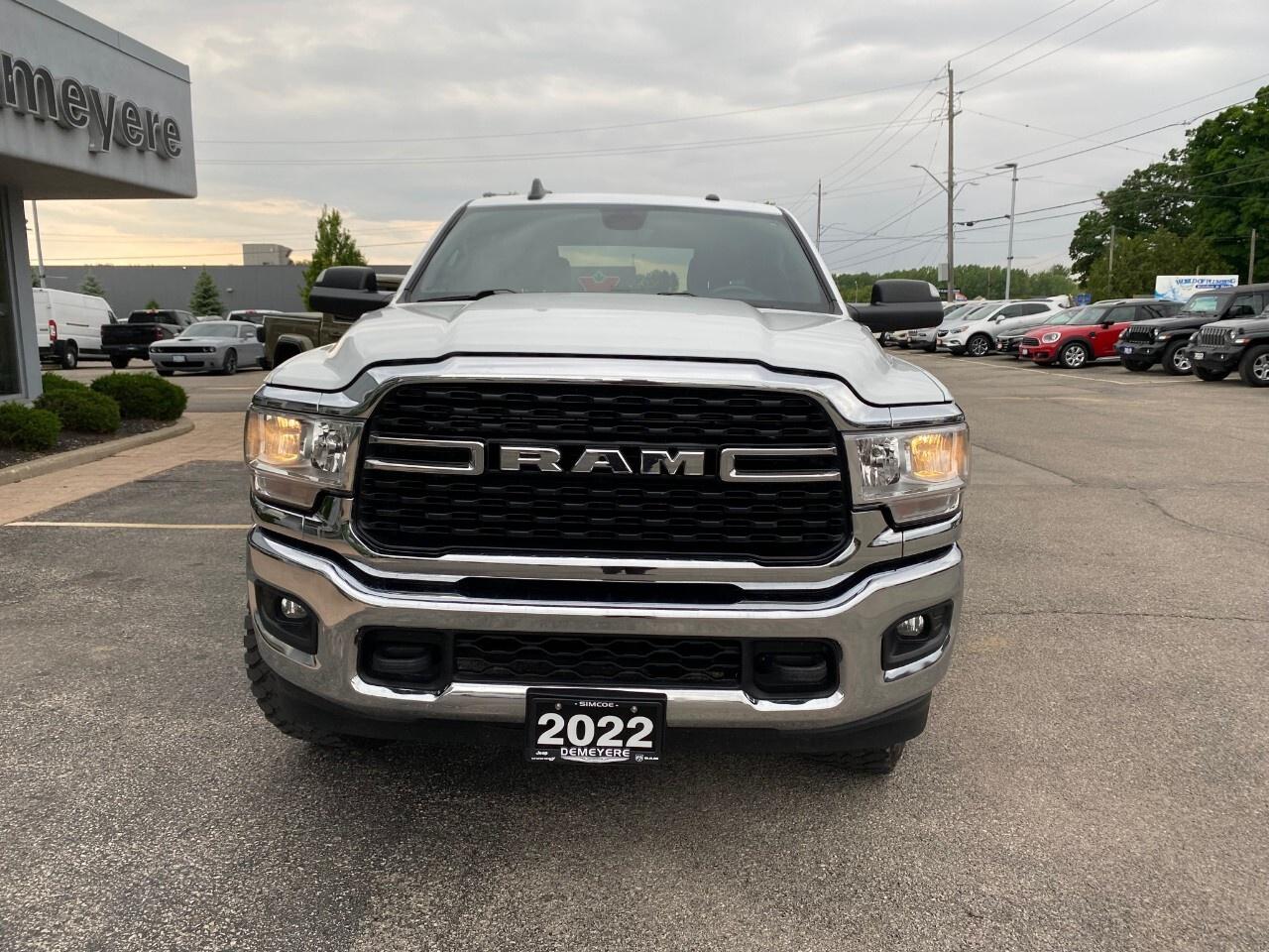 2022 RAM 3500 Big Horn 4x4 Crew Cab 8' Box Photo