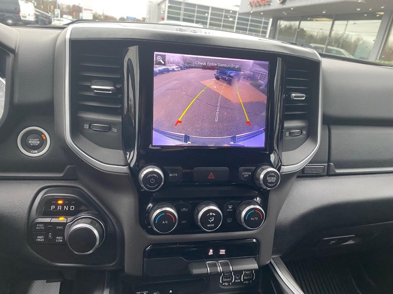 2019 RAM 1500 Big Horn 4x4 Crew Cab 5'7 Box Photo