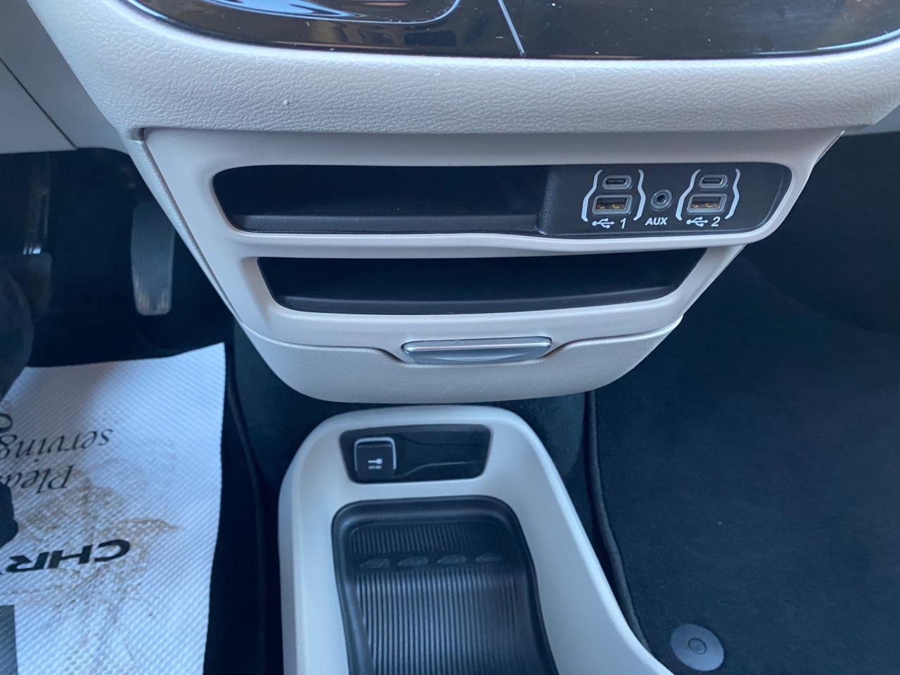 2024 Chrysler Grand Caravan SXT Photo